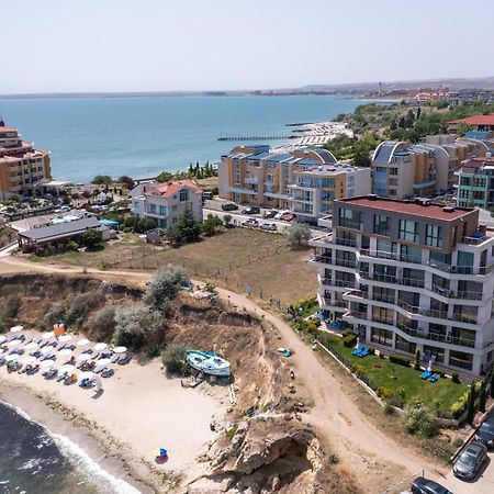 Apartcomplex Golden Bay Ravda Buitenkant foto