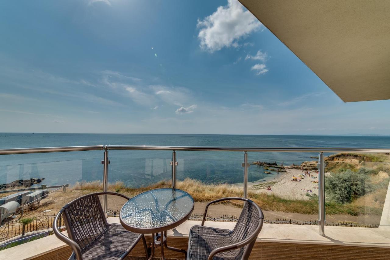 Apartcomplex Golden Bay Ravda Buitenkant foto