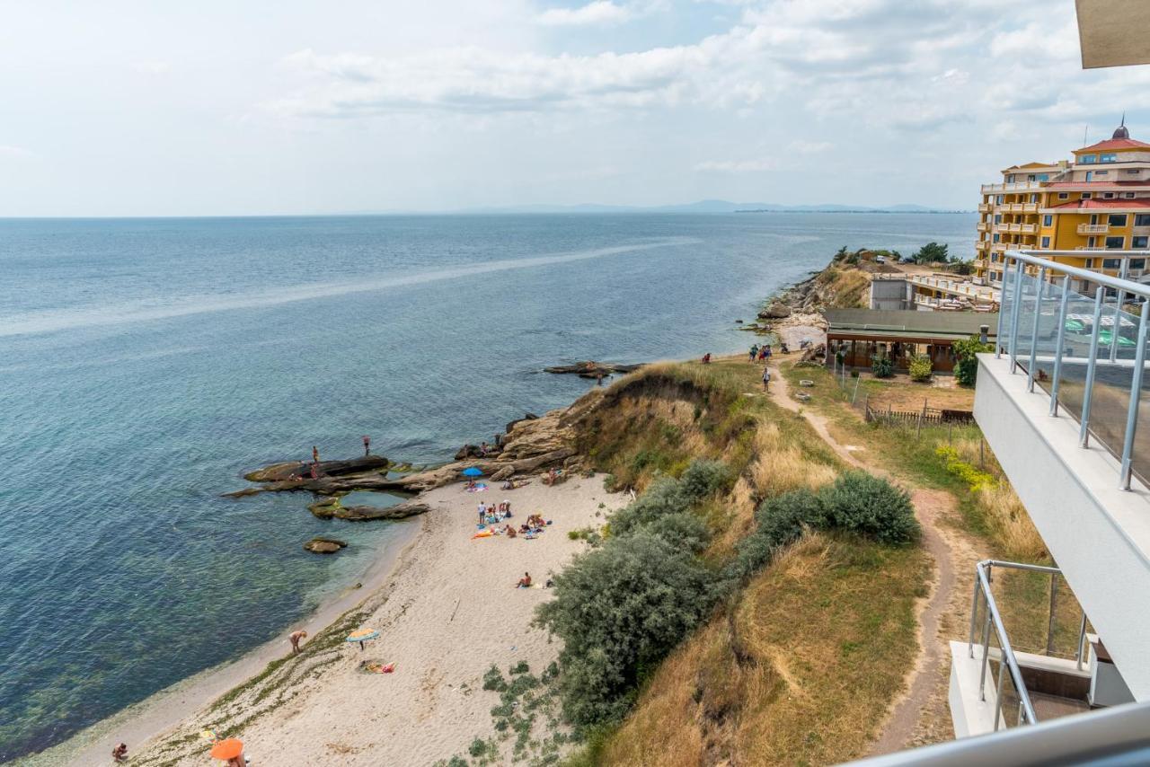 Apartcomplex Golden Bay Ravda Buitenkant foto