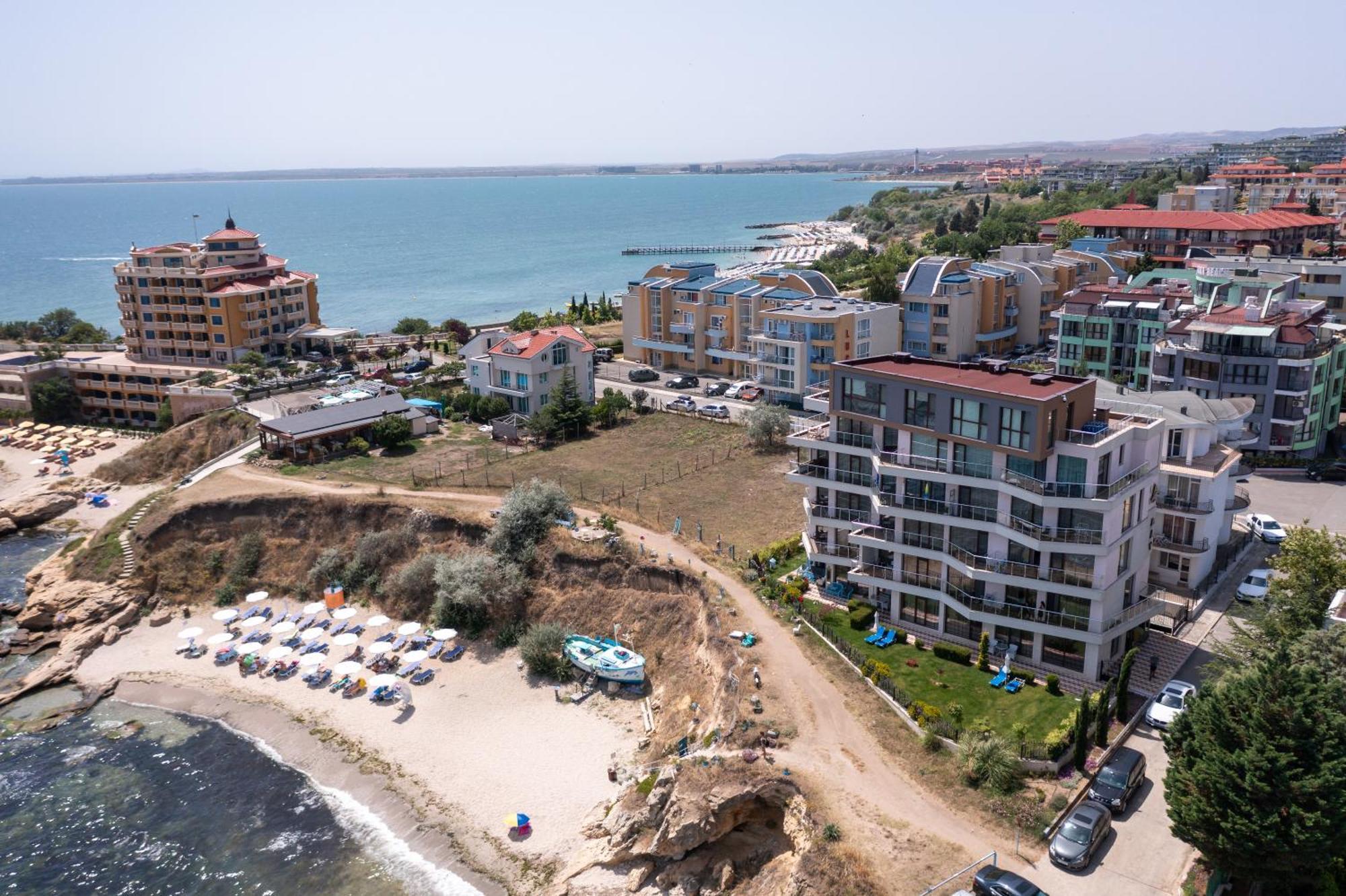 Apartcomplex Golden Bay Ravda Buitenkant foto