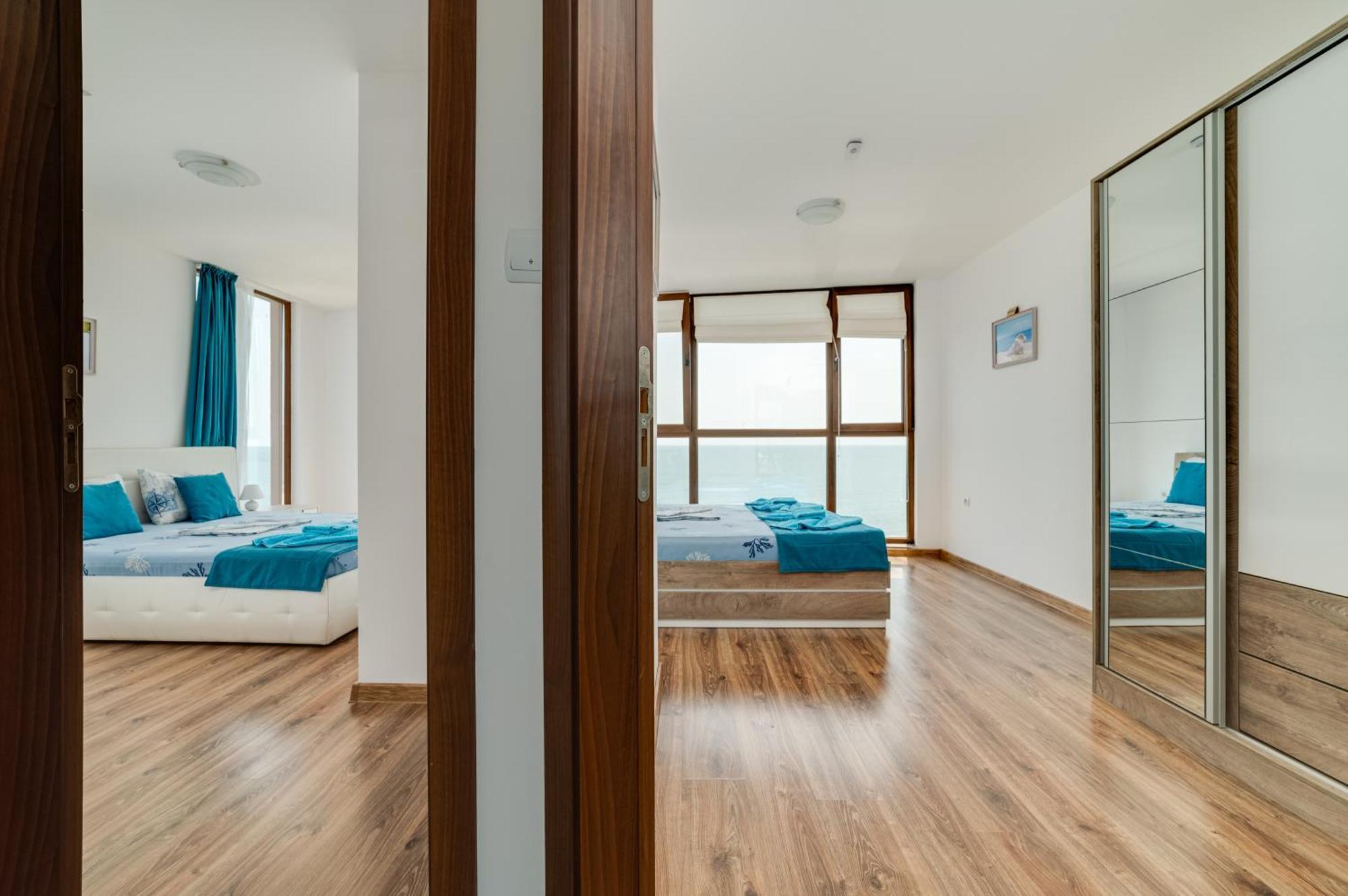 Apartcomplex Golden Bay Ravda Buitenkant foto